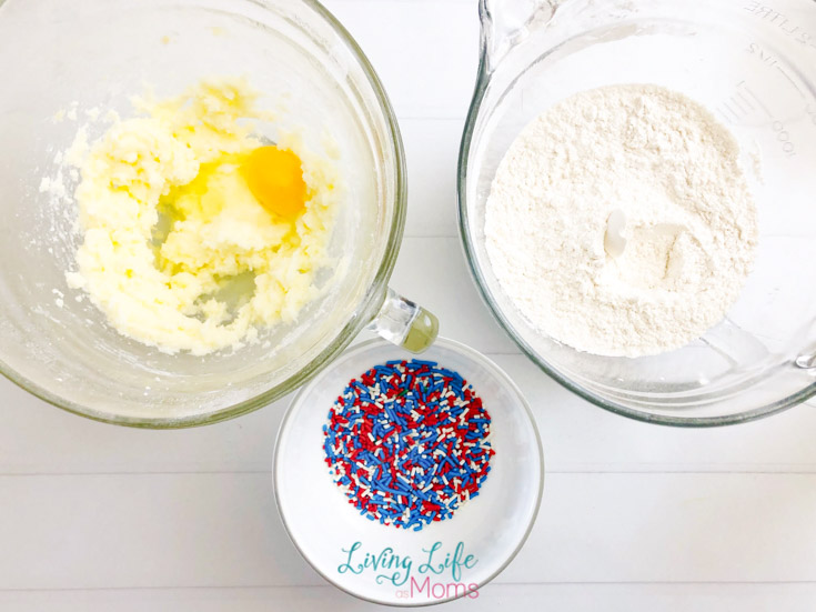 red white blue sprinkle cookies 