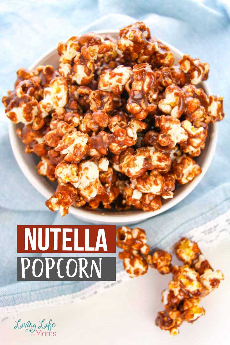 This Nutella Popcorn is so simple and delicious! But get ready...you won't be able to stop after just one bite. Everyone loves the taste of caramel and Nutella so this is certain to be a true treat! #nutella #popcorn #dessert