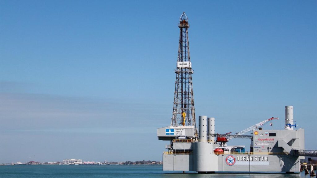 discover-family-fun-in-galveston-Ocean-Star-Offshore-Drilling-Rig-and-Museum